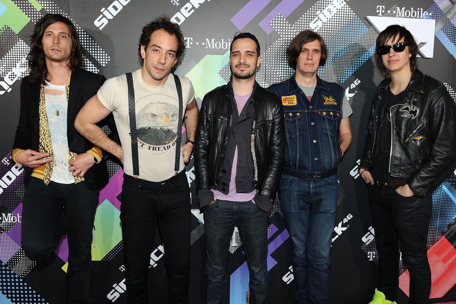 Julian Casablancas dá a entender que o Strokes só serve para