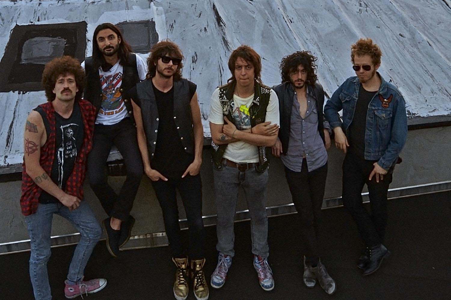 Julian Casablancas dá a entender que o Strokes só serve para