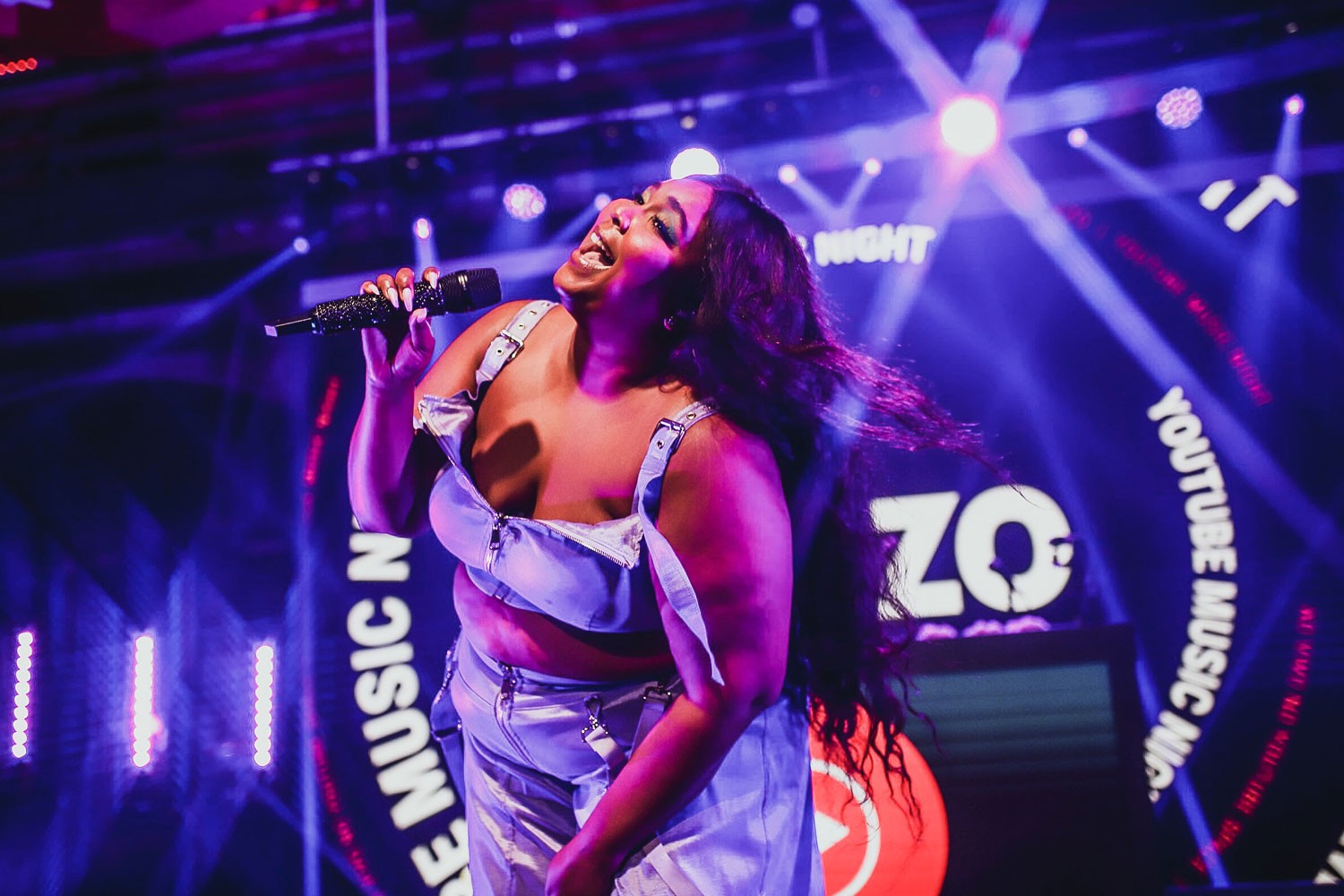 Lizzo: veja a apresentação feita no Rio de Janeiro para o  Music  Night