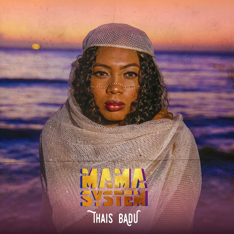 Capa de Mama System, álbum da Thais Badu
