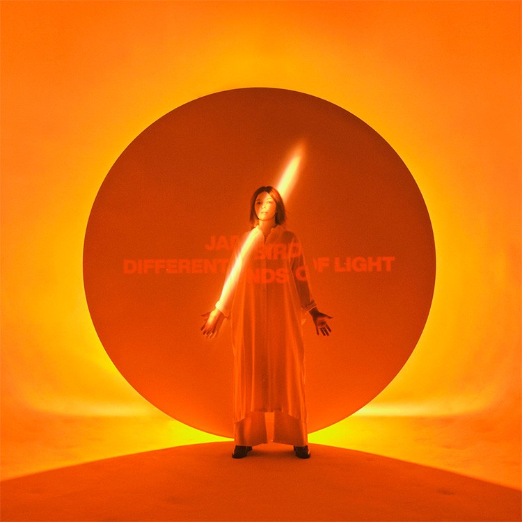 Capa de Different Kinds of Light, da Jade Bird