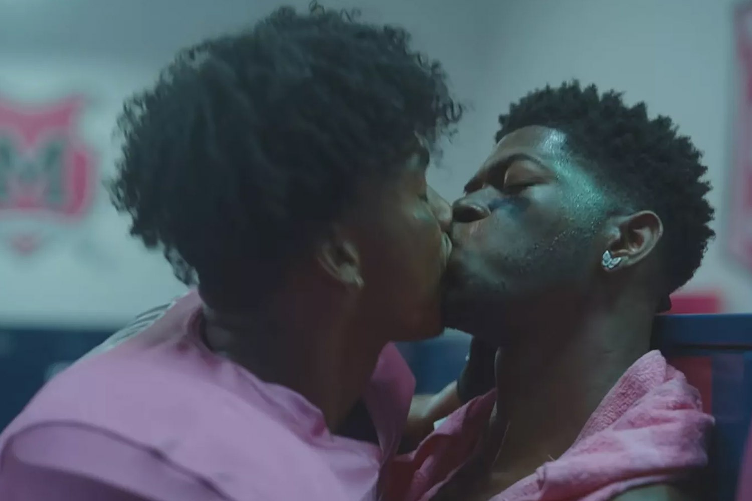 Lil Nas X no clipe de "THATS WHAT I WANT"