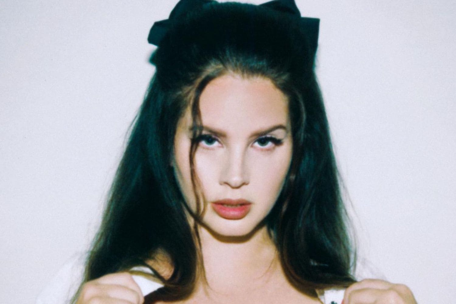 https://www.audiograma.com.br/wp-content/uploads/2023/05/lana-del-rey-1.jpg