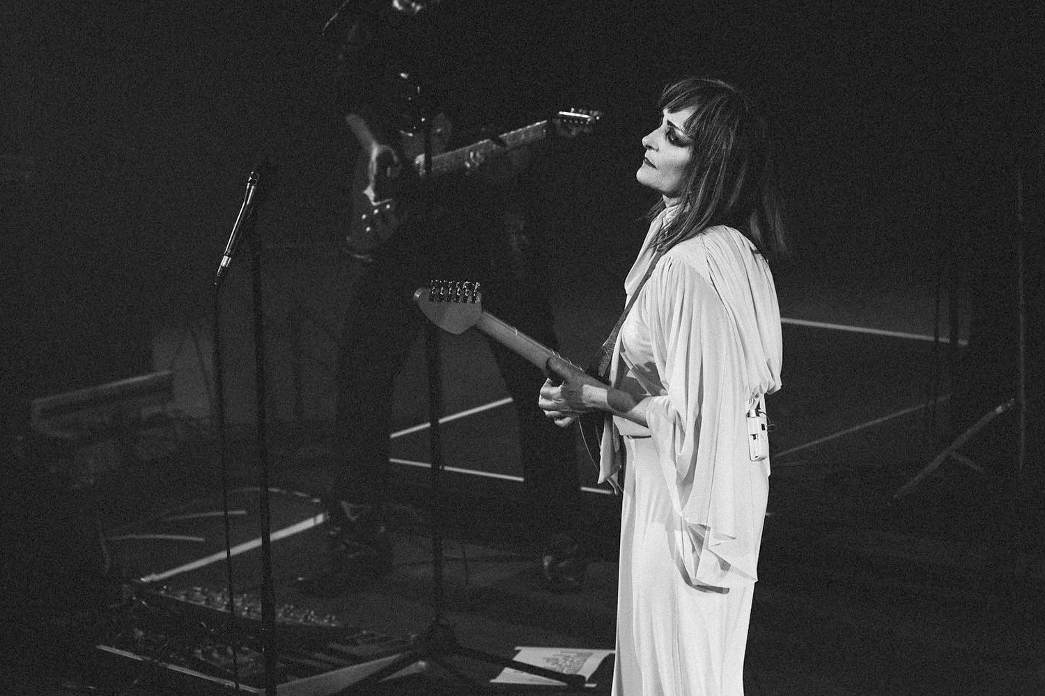 Siouxsie Sioux durante seu primeiro show em uma década.