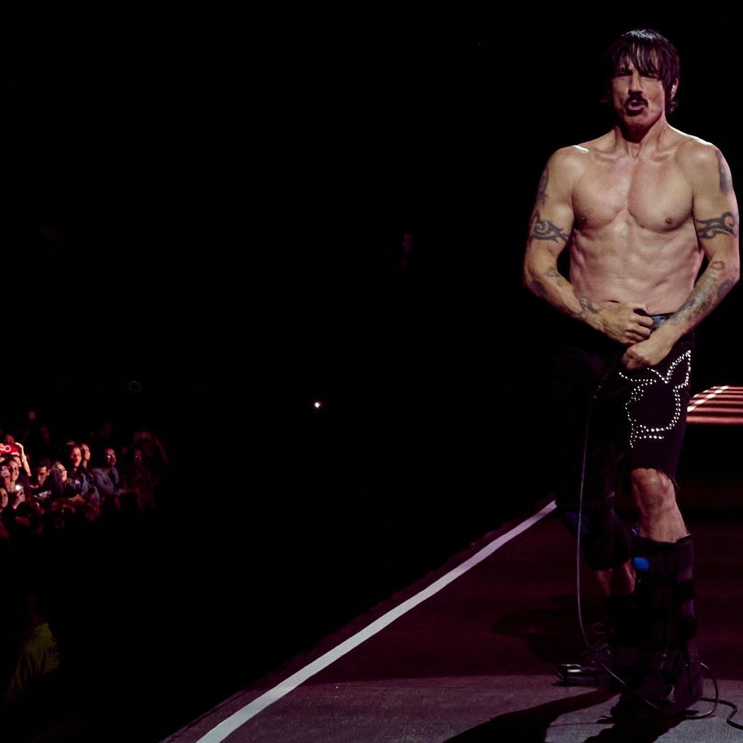 Anthony Kiedis durante show do Red Hot Chili Peppers em São Paulo.